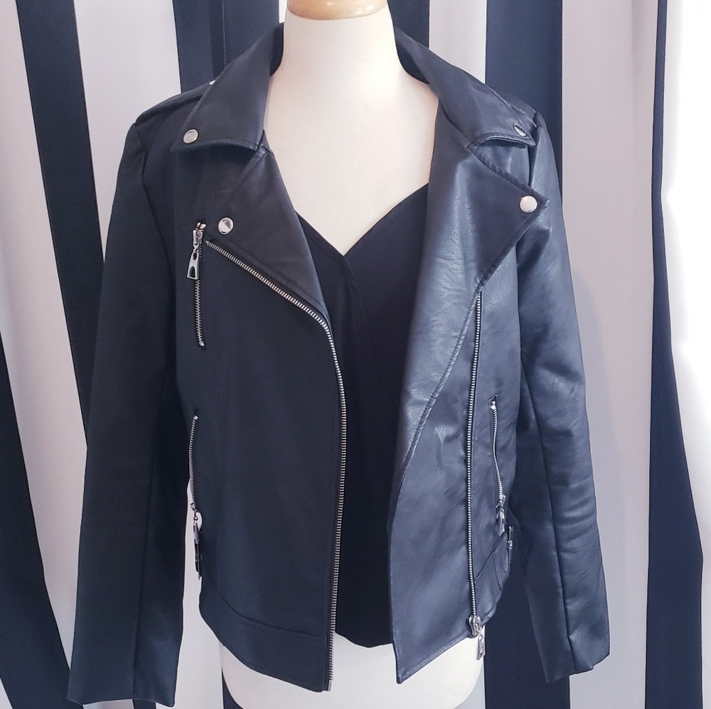 Dragon Embroidered Super Soft Vegan Leather Jacket - Picture 7 of 8